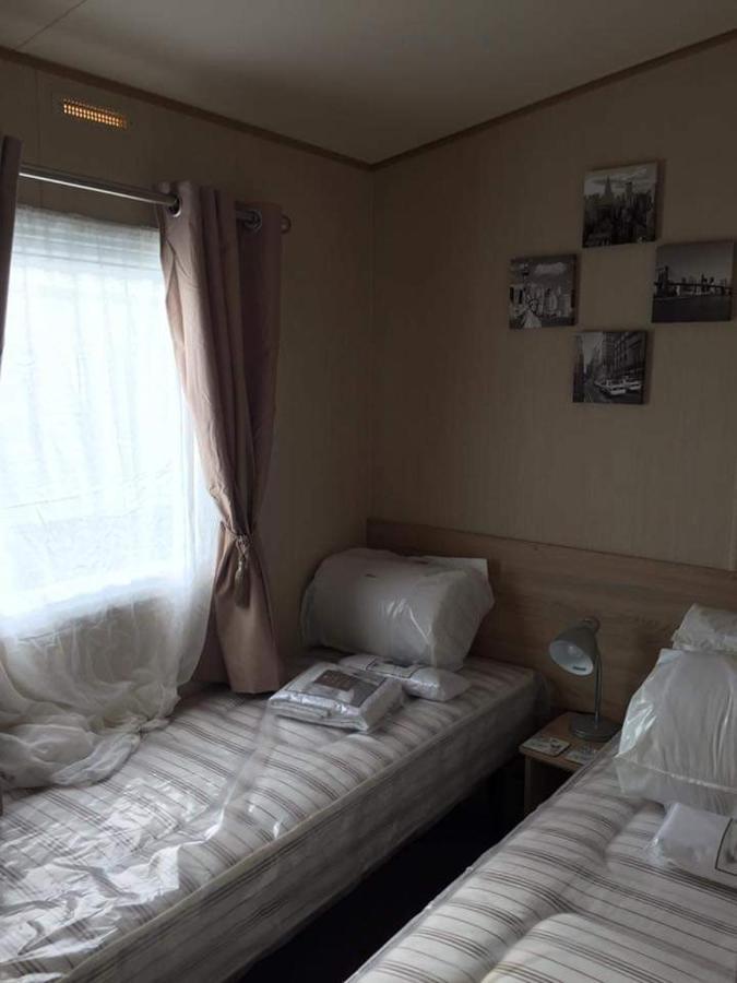 Hotel 6 Berth Park Dean Saltfleet Barneys Den Exterior foto