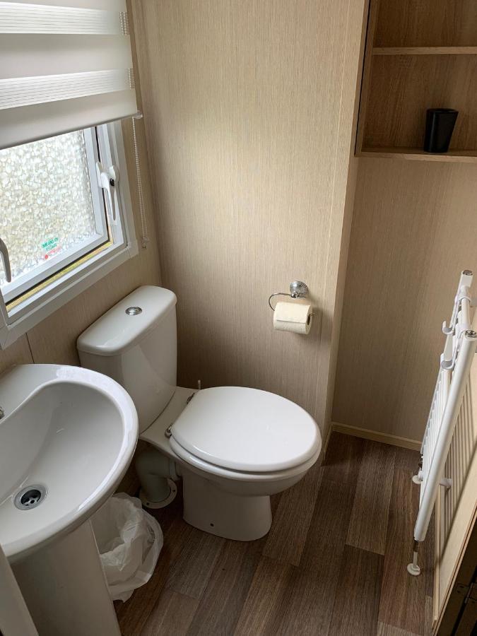 Hotel 6 Berth Park Dean Saltfleet Barneys Den Exterior foto