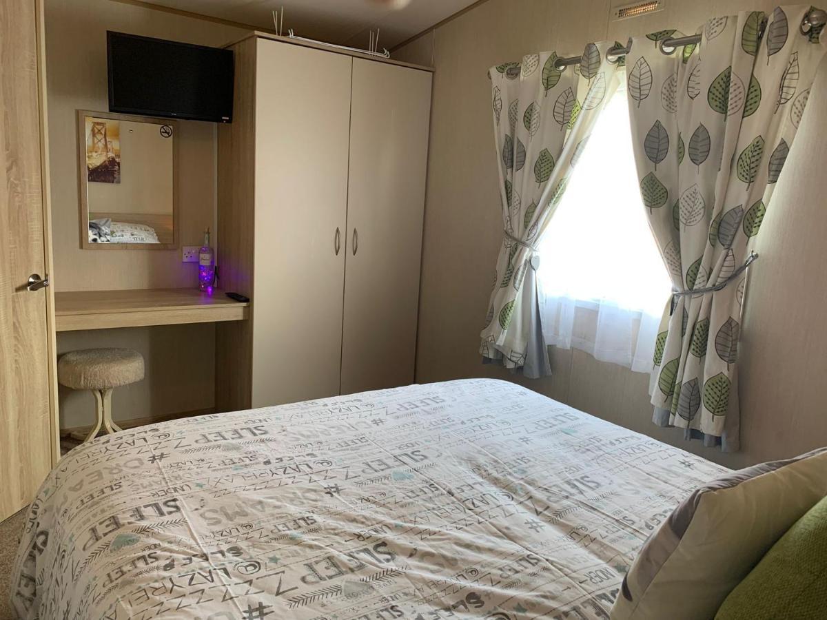 Hotel 6 Berth Park Dean Saltfleet Barneys Den Exterior foto