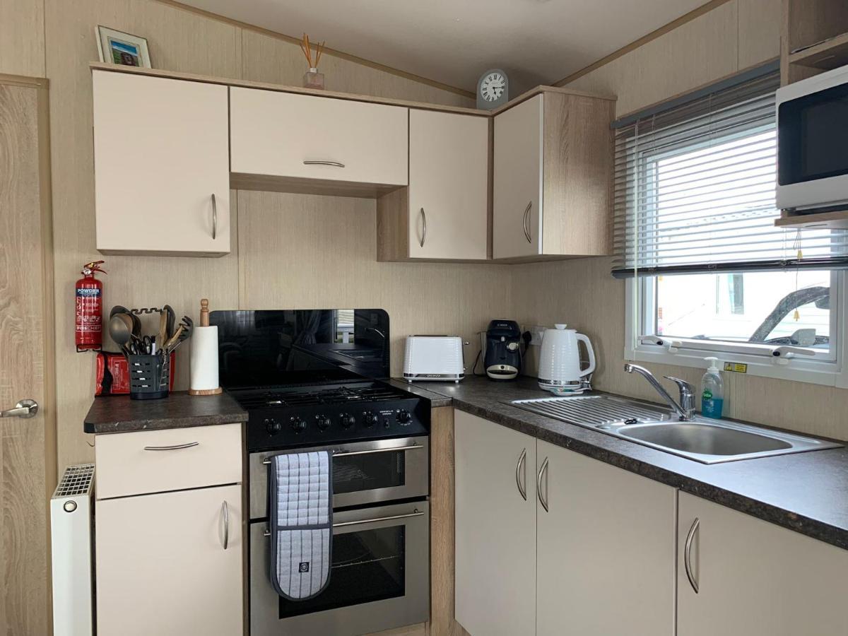 Hotel 6 Berth Park Dean Saltfleet Barneys Den Exterior foto